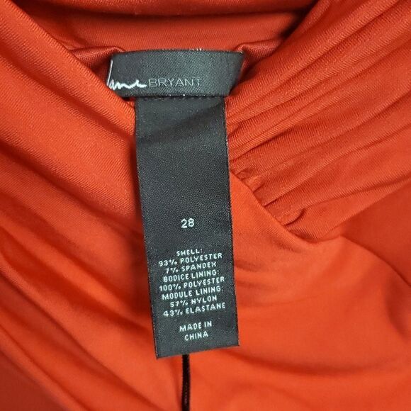 SOLD!! LANE BRYANT NWT Red Control Tech Ruched Dress - Size 26/28 - Picture 7 of 8